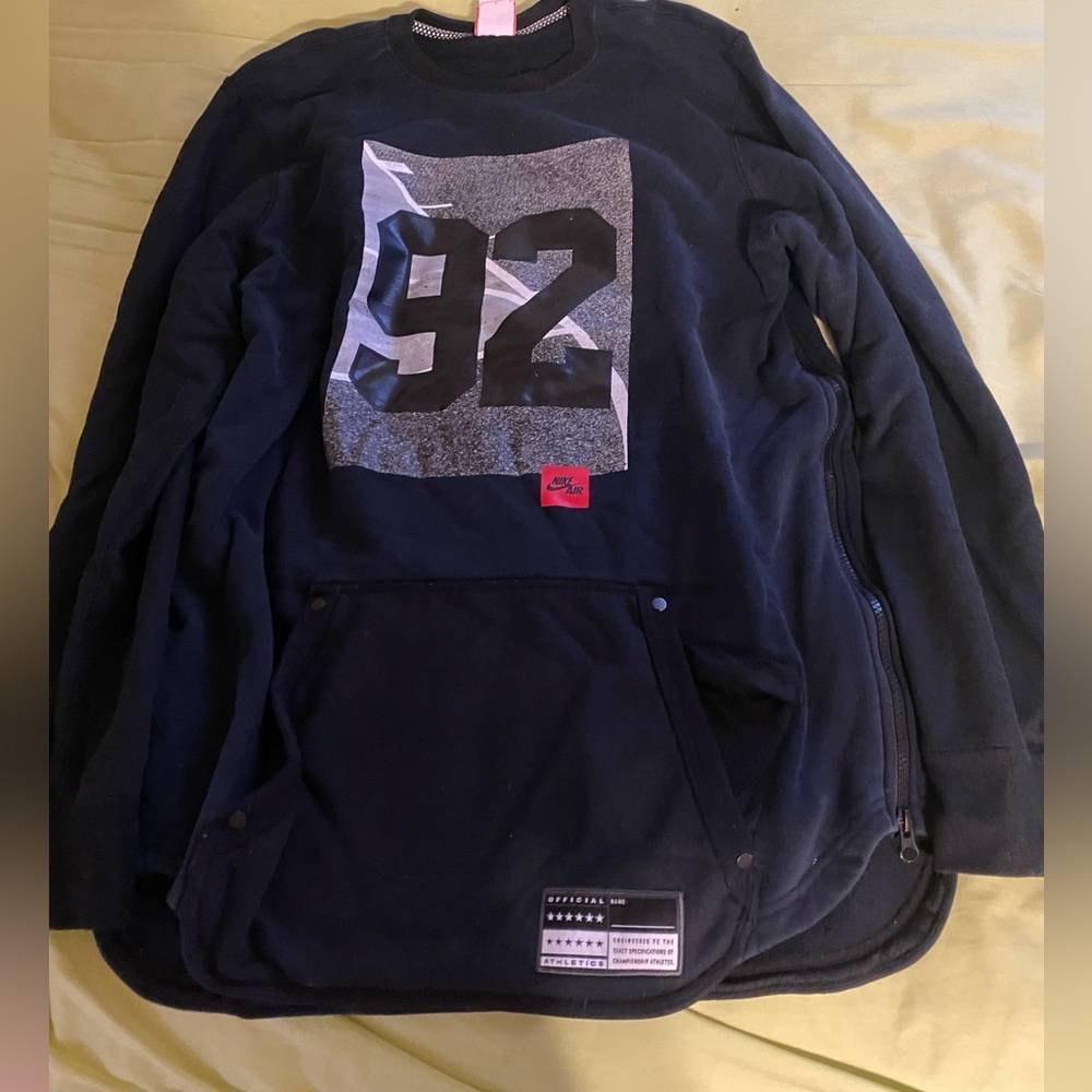 NIKE Air 92 Basketball Long Sleeve Pullover